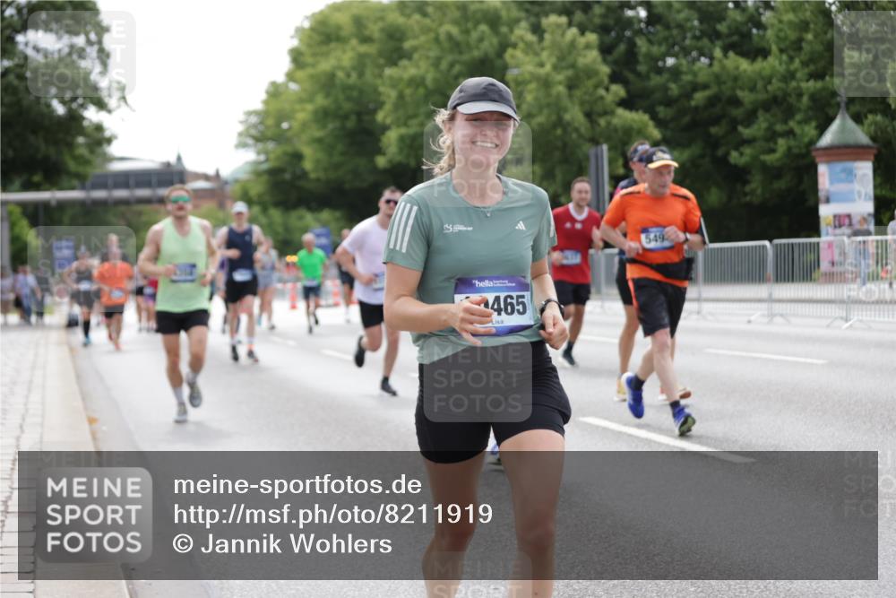 29.06.2025 - hella hamburg halbmarathon Jannik Wohlers http://msf.ph/oto/8211919 29.06.2025 10:26:35 Lombardsbrücke 1530, 1793, 1973, 2045, 2306, 4358, 5494, 5495, 5707, 6637, 7069, 7234, 7314, 8056, 9349, 10465, 11110, 11740, 12071, 13462, 14020, 14021, 15108, 16479, 17049, 17445, 18962, 18976, 18978 meine-sportfotos.de