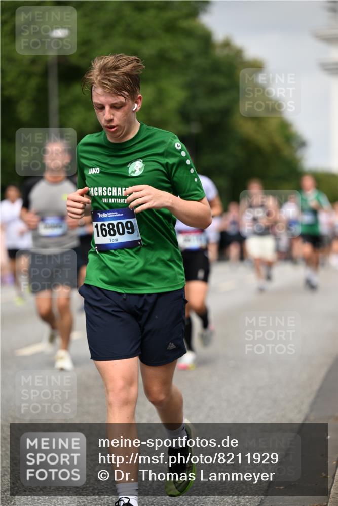 29.06.2025 - hella hamburg halbmarathon Dr. Thomas Lammeyer http://msf.ph/oto/8211929 29.06.2025 10:12:38 Kennedybrücke 1147, 1188, 1527, 2190, 2309, 2978, 5100, 5885, 6590, 6674, 6918, 7348, 7453, 9457, 9616, 9718, 9966, 10857 meine-sportfotos.de