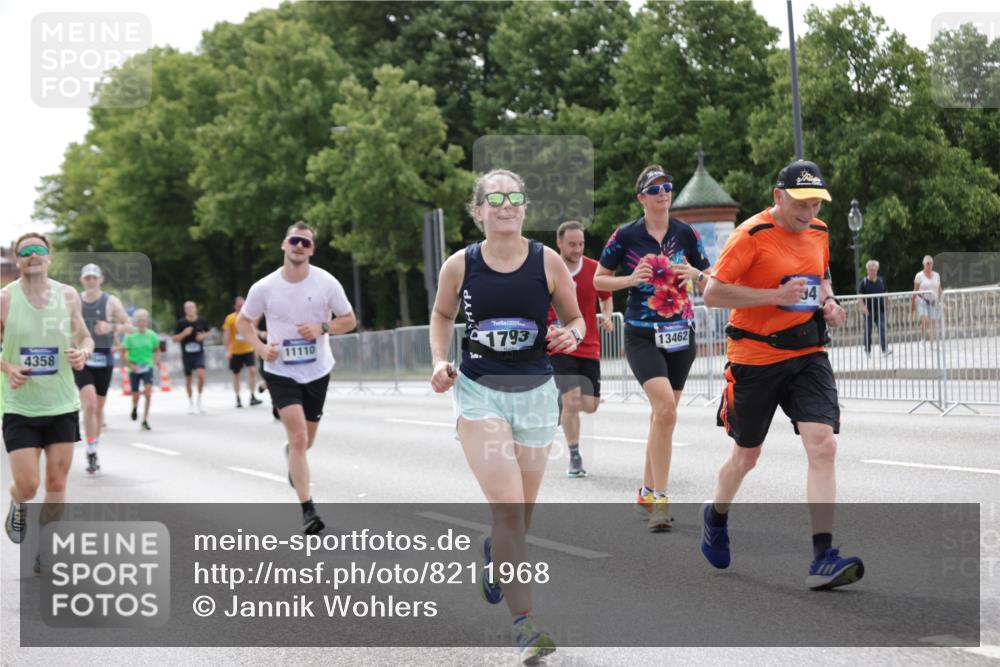 29.06.2025 - hella hamburg halbmarathon Jannik Wohlers http://msf.ph/oto/8211968 29.06.2025 10:26:36 Lombardsbrücke 1530, 1793, 1973, 2045, 2306, 4358, 5494, 5495, 5707, 6637, 7069, 7234, 7314, 8056, 8281, 9349, 10465, 11110, 12071, 13462, 14020, 14021, 15108, 16479, 17049, 17445, 18962, 18976, 18978 meine-sportfotos.de