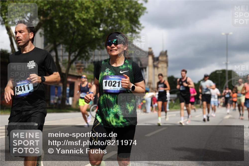 29.06.2025 - hella hamburg halbmarathon Yannick Fuchs http://msf.ph/oto/8211974 29.06.2025 10:45:20 20KM 1335, 1366, 2411, 2540, 2636, 2823, 2946, 4297, 4404, 4967, 5087, 5336, 5600, 5820, 7224, 7369, 7943, 8261, 8508, 8930, 8989, 9214, 9476, 9959, 10057, 10215, 10508, 10603, 10667, 10691, 10868, 11124, 11422, 11512, 11625, 11733, 12778, 13073, 13403, 14458, 15426, 15480, 15871, 15899, 16666, 16907, 17530, 17823, 18413, 18820, 19007, 19053 meine-sportfotos.de
