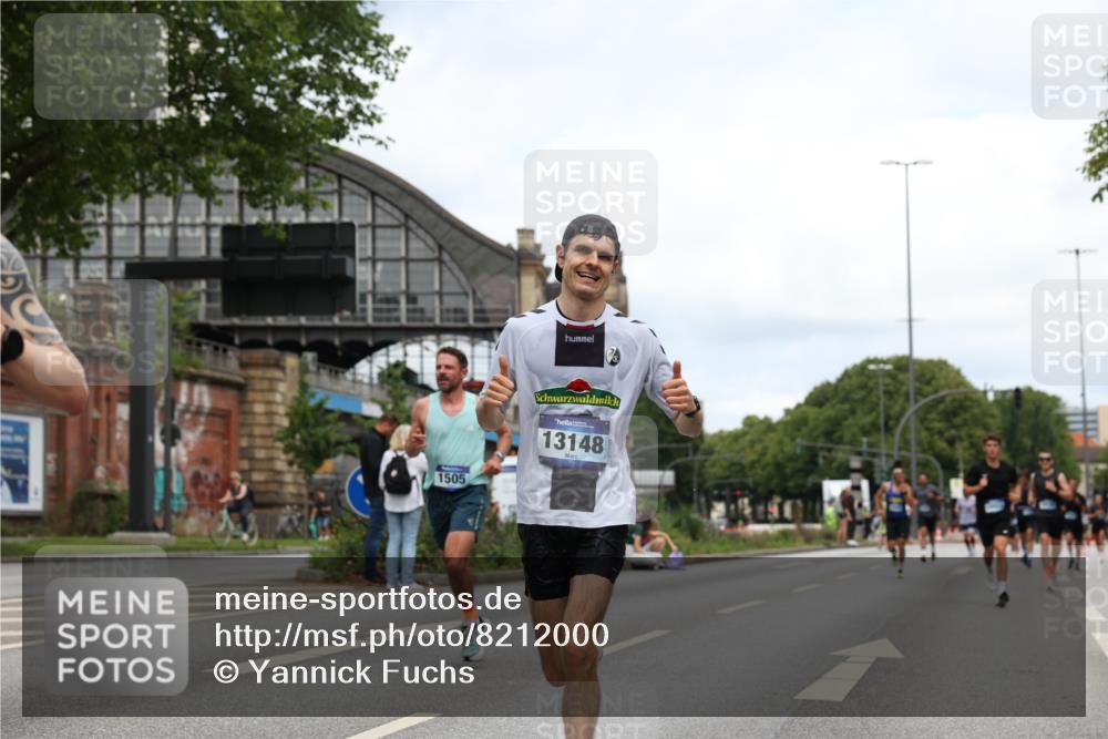 29.06.2025 - hella hamburg halbmarathon Yannick Fuchs http://msf.ph/oto/8212000 29.06.2025 10:32:27 20KM 1505, 2404, 3480, 3790, 5791, 7152, 7154, 7743, 8571, 9017, 9643, 9944, 10793, 10922, 11106, 11423, 12900, 13148, 13595, 13900, 14274, 15303, 15382, 15888, 16698, 17726, 18103, 18193, 18277, 18723 meine-sportfotos.de