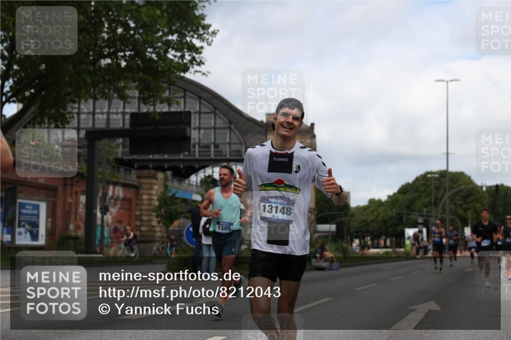 29.06.2025 - hella hamburg halbmarathon Yannick Fuchs http://msf.ph/oto/8212043 29.06.2025 10:32:27 20KM 1505, 2404, 3480, 3790, 5791, 7152, 7154, 7743, 8571, 9017, 9643, 9944, 10793, 10922, 11106, 11423, 12900, 13148, 13595, 13900, 14274, 15303, 15382, 15888, 16698, 17726, 18103, 18193, 18277, 18723 meine-sportfotos.de