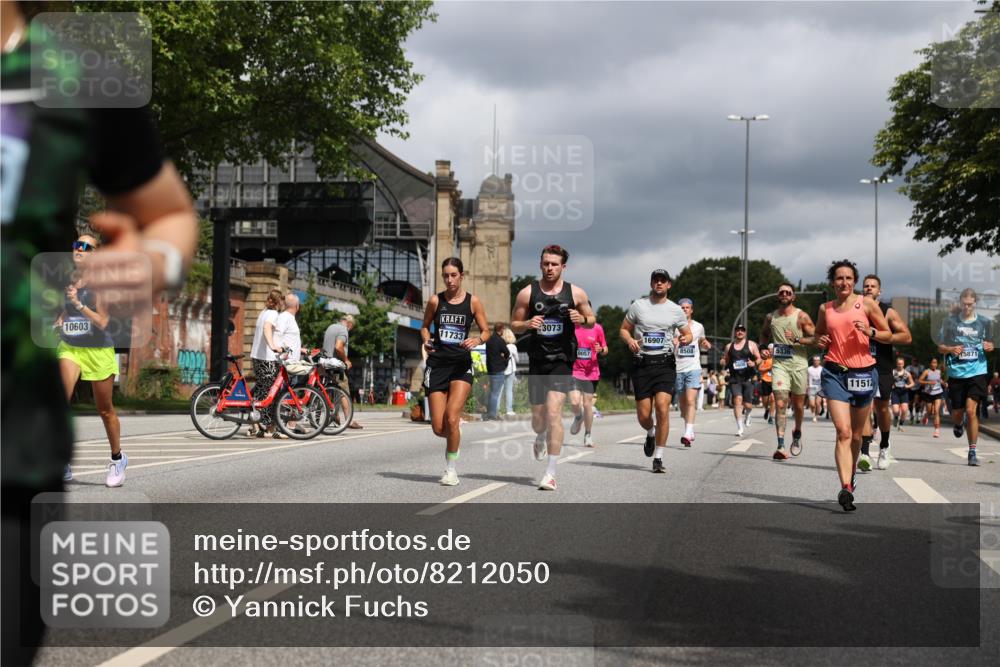 29.06.2025 - hella hamburg halbmarathon Yannick Fuchs http://msf.ph/oto/8212050 29.06.2025 10:45:21 20KM 1335, 1366, 2411, 2540, 2636, 2823, 2946, 4297, 4404, 4967, 5087, 5336, 5600, 5820, 7224, 7369, 7943, 8261, 8508, 8930, 8989, 9214, 9476, 9793, 9959, 10057, 10215, 10508, 10603, 10667, 10691, 10868, 11124, 11422, 11512, 11625, 11733, 12778, 13073, 13403, 13799, 14012, 14458, 15426, 15480, 15871, 15899, 16666, 16907, 17530, 17823, 18820, 19007, 19020, 19053 meine-sportfotos.de