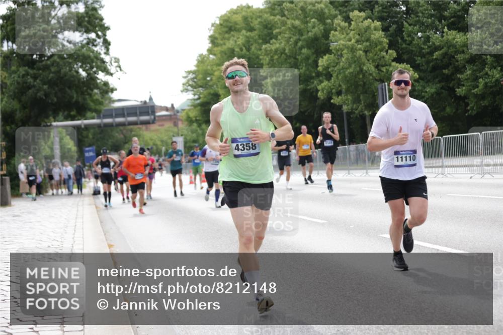 29.06.2025 - hella hamburg halbmarathon Jannik Wohlers http://msf.ph/oto/8212148 29.06.2025 10:26:37 Lombardsbrücke 1530, 1793, 1973, 2045, 2306, 4358, 5494, 5495, 5707, 6637, 7069, 7234, 7314, 8056, 8281, 9349, 10465, 11110, 13462, 14020, 14021, 15108, 16479, 17049, 17445, 18962, 18976, 18978 meine-sportfotos.de