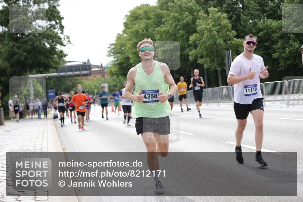 29.06.2025 - hella hamburg halbmarathon Jannik Wohlers http://msf.ph/oto/8212171 29.06.2025 10:26:37 Lombardsbrücke 1530, 1793, 1973, 2045, 2306, 4358, 5494, 5495, 5707, 6637, 7069, 7234, 7314, 8056, 8281, 9349, 10465, 11110, 13462, 14020, 14021, 15108, 16479, 17049, 17445, 18962, 18976, 18978 meine-sportfotos.de