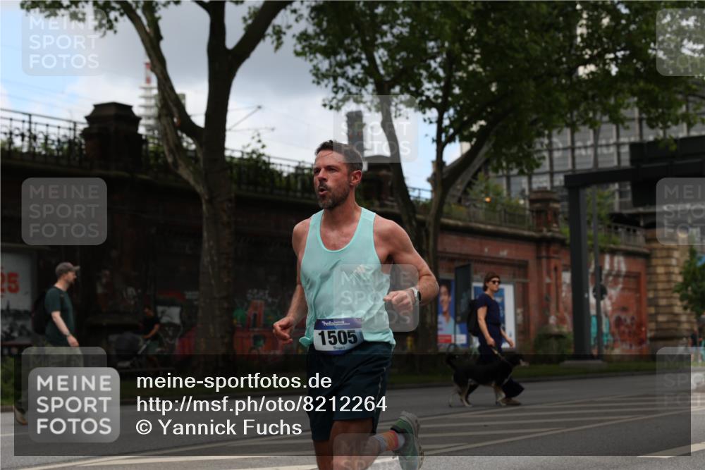 29.06.2025 - hella hamburg halbmarathon Yannick Fuchs http://msf.ph/oto/8212264 29.06.2025 10:32:29 20KM 1505, 2404, 3480, 3790, 5791, 7152, 7154, 7743, 8571, 9017, 9171, 9643, 9944, 10793, 10922, 11106, 11423, 11952, 12900, 13148, 13595, 13900, 14274, 15303, 15382, 15888, 16698, 17726, 18103, 18193, 18277, 18723 meine-sportfotos.de