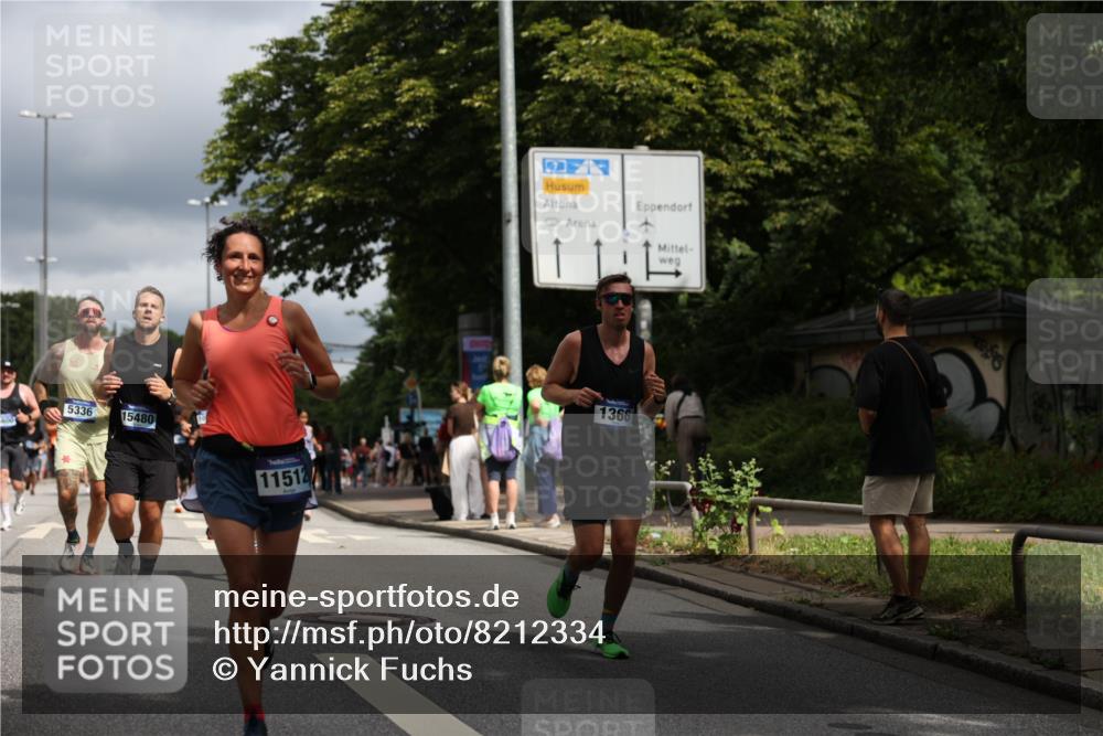29.06.2025 - hella hamburg halbmarathon Yannick Fuchs http://msf.ph/oto/8212334 29.06.2025 10:45:22 20KM 1335, 1366, 2411, 2540, 2636, 2823, 2946, 4297, 4404, 4967, 5087, 5336, 5600, 5820, 7224, 7369, 7943, 8261, 8508, 8930, 8989, 9214, 9476, 9793, 9959, 10057, 10215, 10508, 10603, 10667, 10691, 10868, 11124, 11422, 11512, 11625, 11733, 12450, 12778, 13073, 13403, 13799, 14012, 14248, 14458, 15426, 15480, 15871, 15899, 16666, 16907, 17530, 17823, 18820, 19007, 19020, 19053 meine-sportfotos.de