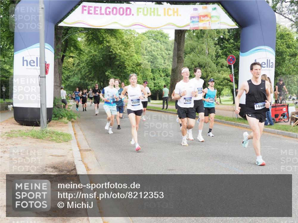 29.06.2025 - hella hamburg halbmarathon MichiJ http://msf.ph/oto/8212353 29.06.2025 10:23:17 Zwischen KM18-KM19 5550, 7628, 7901, 13493, 13771, 14448, 15268, 17751, 18026 meine-sportfotos.de