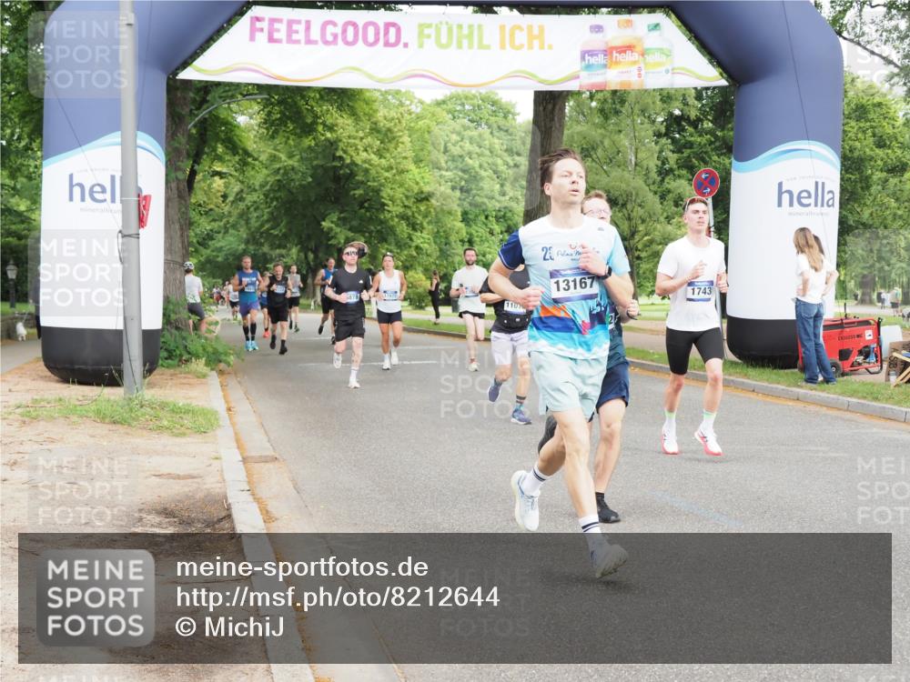 29.06.2025 - hella hamburg halbmarathon MichiJ http://msf.ph/oto/8212644 29.06.2025 10:23:20 Zwischen KM18-KM19 1743, 5550, 7628, 13167, 13493, 13494, 13771, 14448, 15268, 15500, 18026, 19022 meine-sportfotos.de