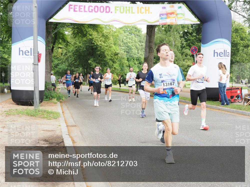 29.06.2025 - hella hamburg halbmarathon MichiJ http://msf.ph/oto/8212703 29.06.2025 10:23:20 Zwischen KM18-KM19 1743, 5550, 7628, 13167, 13493, 13494, 13771, 14448, 15268, 15500, 18026, 19022 meine-sportfotos.de