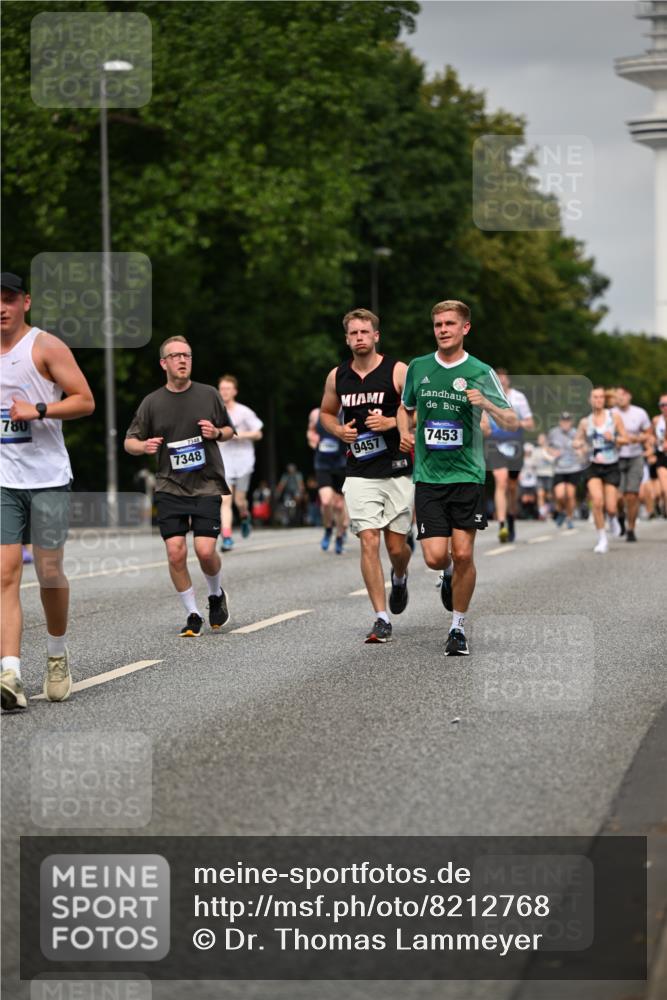 29.06.2025 - hella hamburg halbmarathon Dr. Thomas Lammeyer http://msf.ph/oto/8212768 29.06.2025 10:12:42 Kennedybrücke 1147, 1188, 1527, 2190, 2309, 2427, 2978, 5100, 5885, 6590, 6674, 6918, 7198, 7348, 7453, 9457, 9616, 9718, 9823, 9966, 10857 meine-sportfotos.de