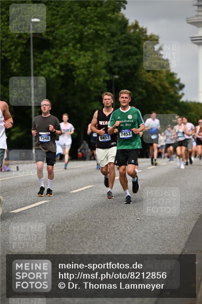 29.06.2025 - hella hamburg halbmarathon Dr. Thomas Lammeyer http://msf.ph/oto/8212856 29.06.2025 10:12:42 Kennedybrücke 1147, 1188, 1527, 2190, 2309, 2427, 2978, 5100, 5885, 6590, 6674, 6918, 7198, 7348, 7453, 9457, 9616, 9718, 9823, 9966, 10857 meine-sportfotos.de