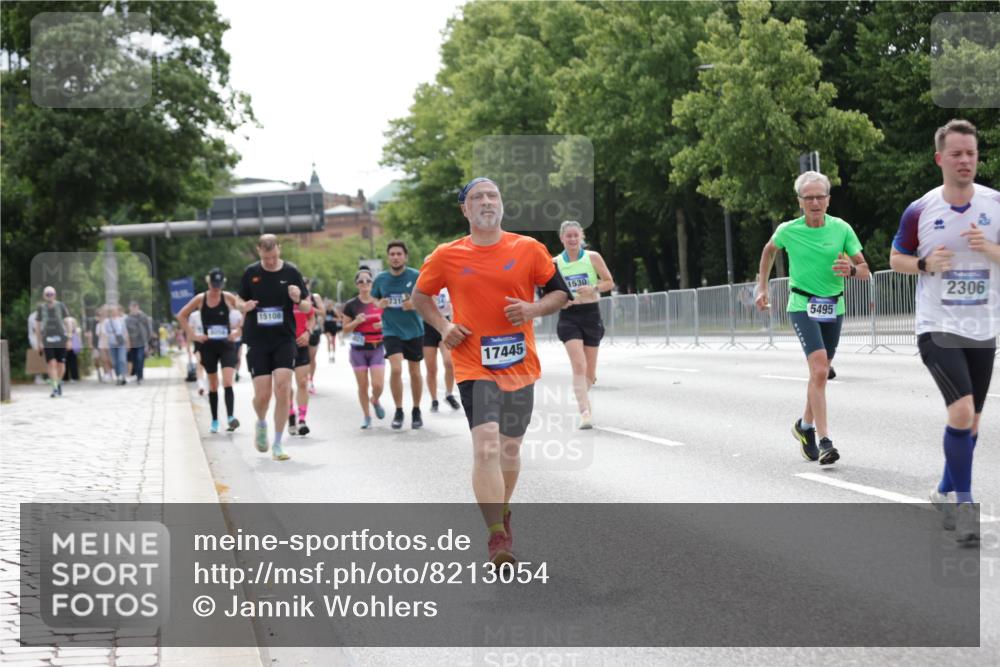 29.06.2025 - hella hamburg halbmarathon Jannik Wohlers http://msf.ph/oto/8213054 29.06.2025 10:26:42 Lombardsbrücke 1530, 1793, 2045, 2306, 2775, 4358, 5494, 5495, 5707, 6259, 6637, 7234, 7314, 8056, 8281, 9349, 10077, 10465, 11110, 13462, 14020, 14021, 15108, 15641, 16479, 17049, 17445, 18976, 18978 meine-sportfotos.de