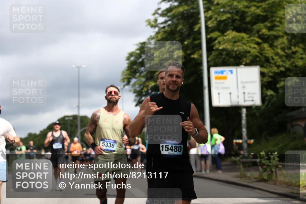 29.06.2025 - hella hamburg halbmarathon Yannick Fuchs http://msf.ph/oto/8213117 29.06.2025 10:45:24 20KM 1335, 1366, 2411, 2636, 2718, 2823, 2946, 4033, 4297, 4404, 4839, 4967, 5087, 5336, 5600, 5820, 7224, 7943, 8261, 8508, 8930, 8989, 9214, 9476, 9739, 9793, 9959, 10057, 10215, 10508, 10603, 10667, 10691, 10868, 11124, 11512, 11625, 11733, 12450, 12778, 13073, 13403, 13707, 13799, 14012, 14248, 14458, 15426, 15480, 15496, 15871, 15899, 16666, 16907, 17131, 17530, 17823, 18820, 19007, 19020, 19053 meine-sportfotos.de