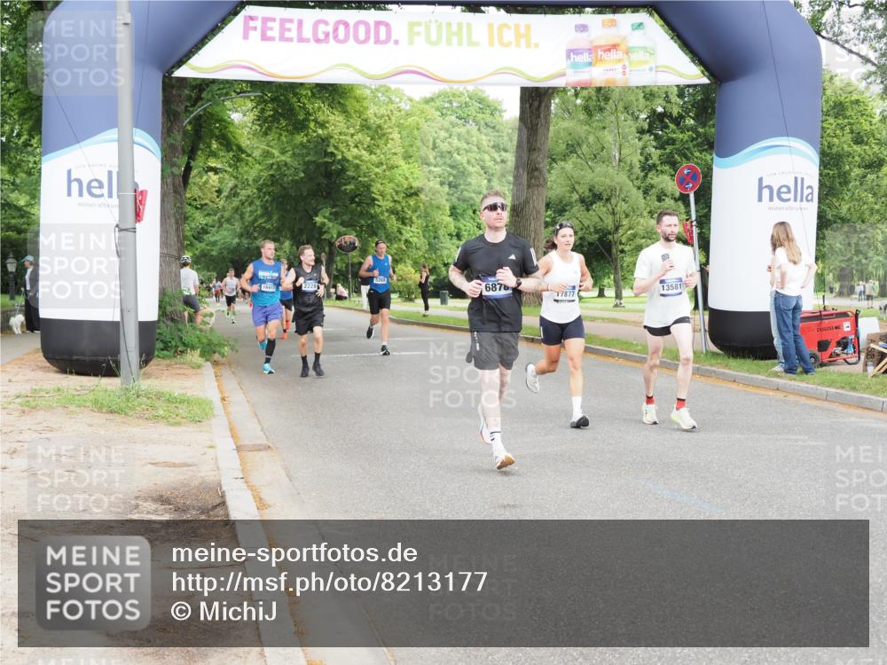 29.06.2025 - hella hamburg halbmarathon MichiJ http://msf.ph/oto/8213177 29.06.2025 10:23:22 Zwischen KM18-KM19 1743, 7628, 11019, 13167, 13493, 13494, 14448, 15500, 18026, 19022 meine-sportfotos.de