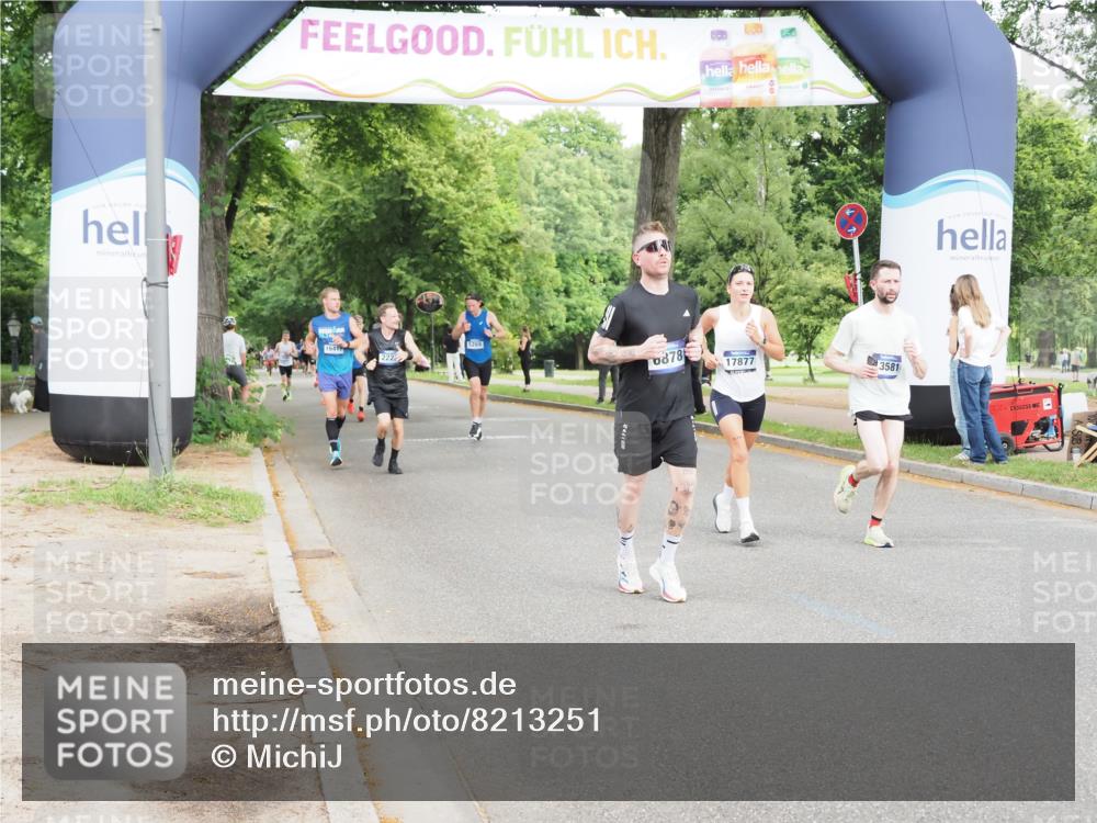 29.06.2025 - hella hamburg halbmarathon MichiJ http://msf.ph/oto/8213251 29.06.2025 10:23:22 Zwischen KM18-KM19 1743, 7628, 11019, 13167, 13493, 13494, 14448, 15500, 18026, 19022 meine-sportfotos.de