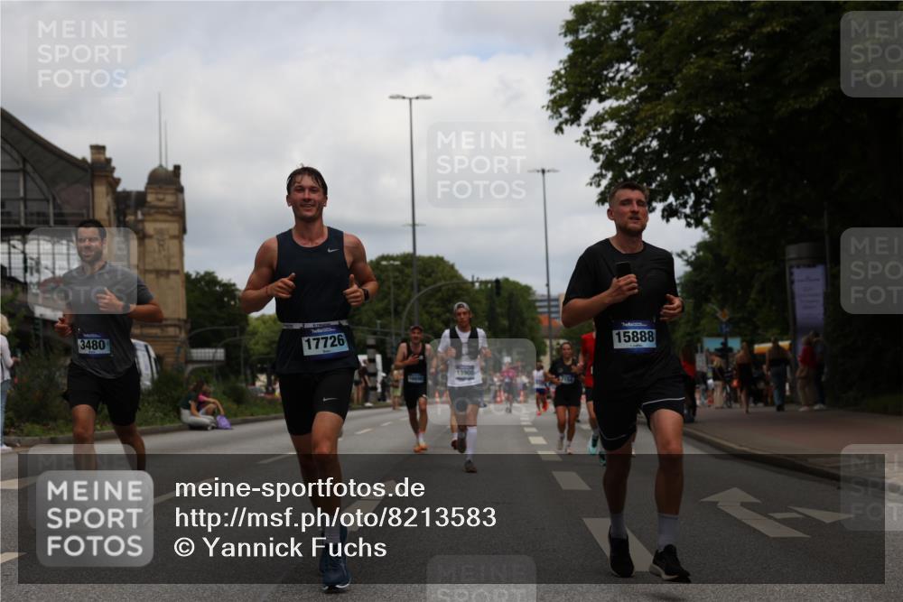 29.06.2025 - hella hamburg halbmarathon Yannick Fuchs http://msf.ph/oto/8213583 29.06.2025 10:32:35 20KM 1505, 3480, 5791, 7152, 7154, 7229, 7743, 8002, 8571, 9171, 9643, 9944, 10793, 10922, 11106, 11952, 13148, 13595, 13900, 14274, 15303, 15382, 15888, 16698, 17726, 18193, 18276, 18277, 18529, 18584, 18723 meine-sportfotos.de