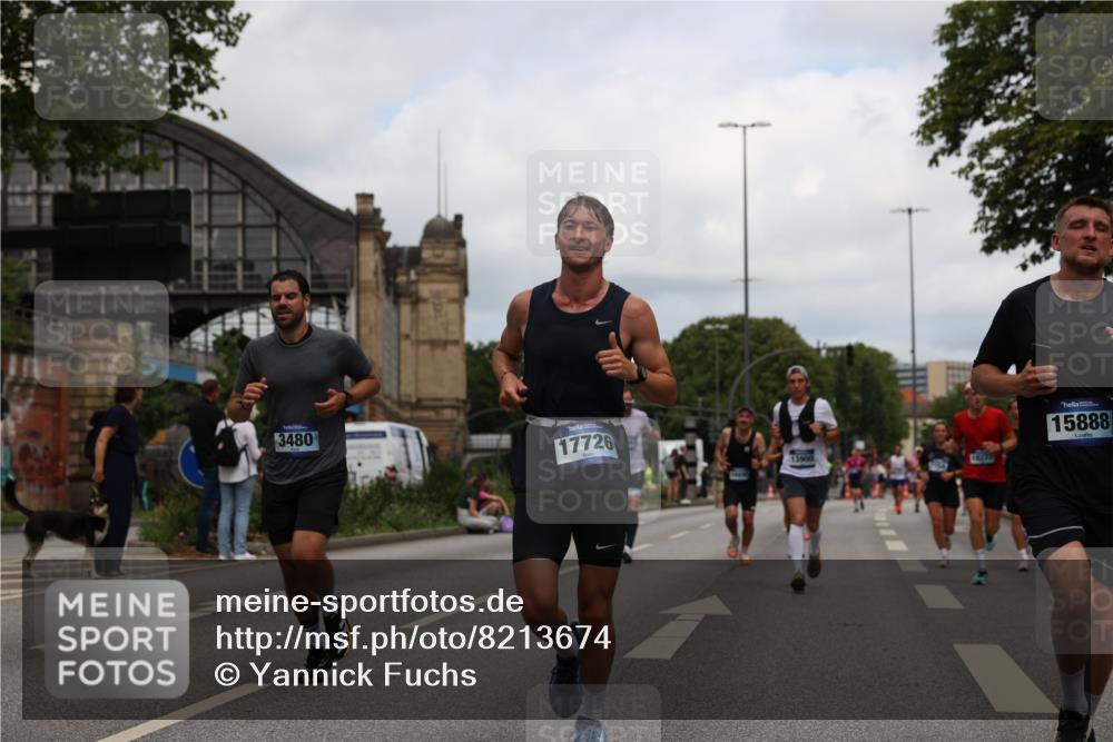 29.06.2025 - hella hamburg halbmarathon Yannick Fuchs http://msf.ph/oto/8213674 29.06.2025 10:32:36 20KM 1505, 3480, 7152, 7154, 7229, 7743, 8002, 8571, 9171, 9643, 9944, 10793, 10922, 11106, 11952, 13148, 13595, 13900, 14274, 15303, 15382, 15888, 16698, 17726, 18193, 18276, 18277, 18529, 18584, 18723 meine-sportfotos.de