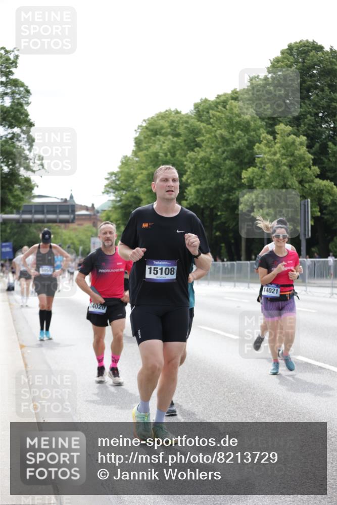 29.06.2025 - hella hamburg halbmarathon Jannik Wohlers http://msf.ph/oto/8213729 29.06.2025 10:26:46 Lombardsbrücke 1530, 1793, 2306, 2775, 4358, 5494, 5495, 5707, 6259, 6637, 7234, 7314, 7944, 8056, 8281, 9349, 10077, 10465, 11110, 11766, 13462, 14020, 14021, 15108, 15641, 17049, 17445, 18976 meine-sportfotos.de
