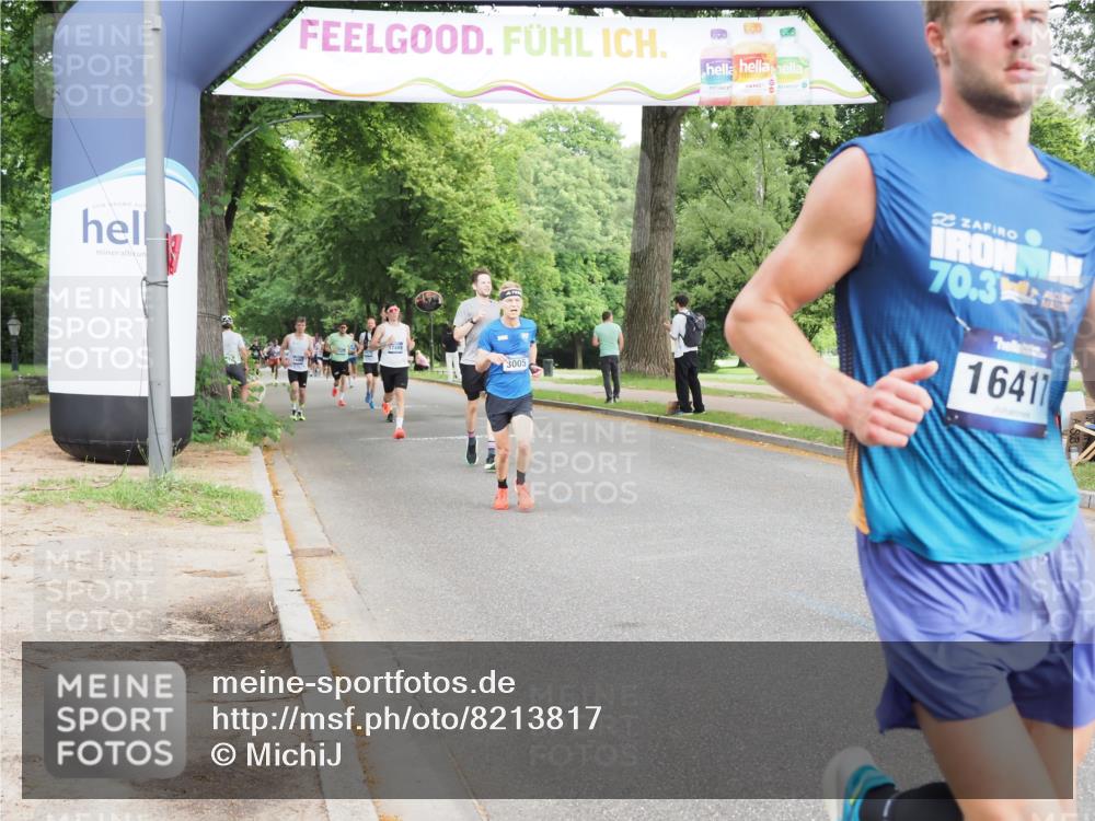 29.06.2025 - hella hamburg halbmarathon MichiJ http://msf.ph/oto/8213817 29.06.2025 10:23:26 Zwischen KM18-KM19 1743, 5269, 11019, 11230, 13167, 13494, 15500, 16417, 17877, 19022 meine-sportfotos.de