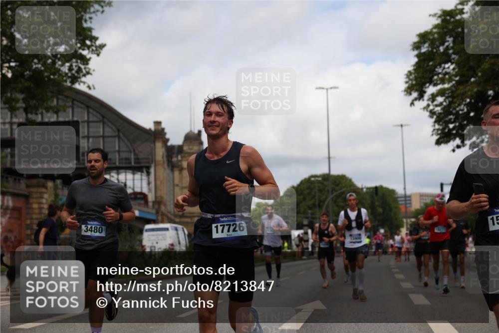 29.06.2025 - hella hamburg halbmarathon Yannick Fuchs http://msf.ph/oto/8213847 29.06.2025 10:32:36 20KM 1505, 3480, 7152, 7154, 7229, 7743, 8002, 8571, 9171, 9643, 9944, 10793, 10922, 11106, 11952, 13148, 13595, 13900, 14274, 15303, 15382, 15888, 16698, 17726, 18193, 18276, 18277, 18529, 18584, 18723 meine-sportfotos.de