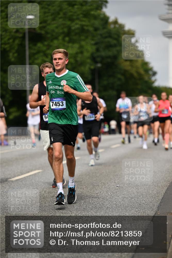 29.06.2025 - hella hamburg halbmarathon Dr. Thomas Lammeyer http://msf.ph/oto/8213859 29.06.2025 10:12:44 Kennedybrücke 1147, 1188, 2190, 2427, 2978, 4859, 5100, 5885, 6590, 6674, 6918, 7198, 7348, 7453, 9457, 9616, 9718, 9823, 9966, 10092, 10857 meine-sportfotos.de