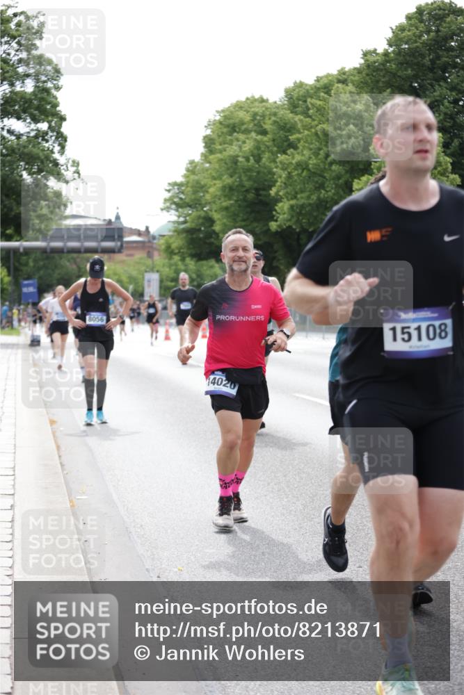 29.06.2025 - hella hamburg halbmarathon Jannik Wohlers http://msf.ph/oto/8213871 29.06.2025 10:26:47 Lombardsbrücke 1530, 1793, 2306, 2775, 4358, 5494, 5495, 5707, 6259, 6637, 7234, 7314, 7944, 8056, 8281, 9349, 10077, 10465, 11110, 11766, 14020, 14021, 15108, 15641, 17049, 17445, 18976 meine-sportfotos.de