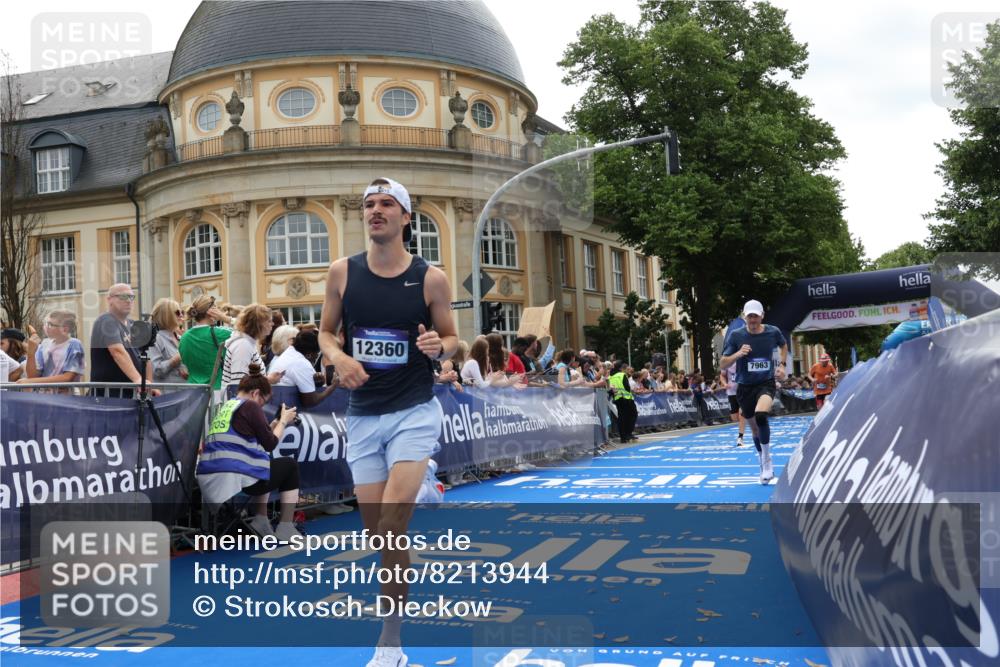 29.06.2025 - hella hamburg halbmarathon Strokosch-Dieckow http://msf.ph/oto/8213944 29.06.2025 10:23:57 Ziel 7963, 11194, 12360, 13440, 14753 meine-sportfotos.de