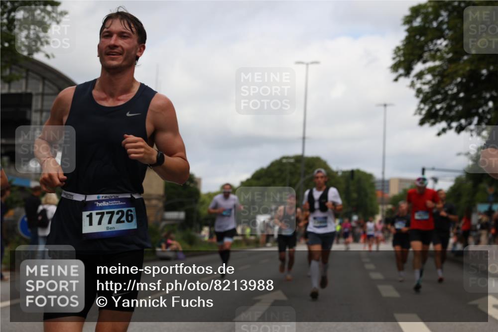 29.06.2025 - hella hamburg halbmarathon Yannick Fuchs http://msf.ph/oto/8213988 29.06.2025 10:32:36 20KM 1505, 3480, 7152, 7154, 7229, 7743, 8002, 8571, 9171, 9643, 9944, 10793, 10922, 11106, 11952, 13148, 13595, 13900, 14274, 15303, 15382, 15888, 16698, 17726, 18193, 18276, 18277, 18529, 18584, 18723 meine-sportfotos.de