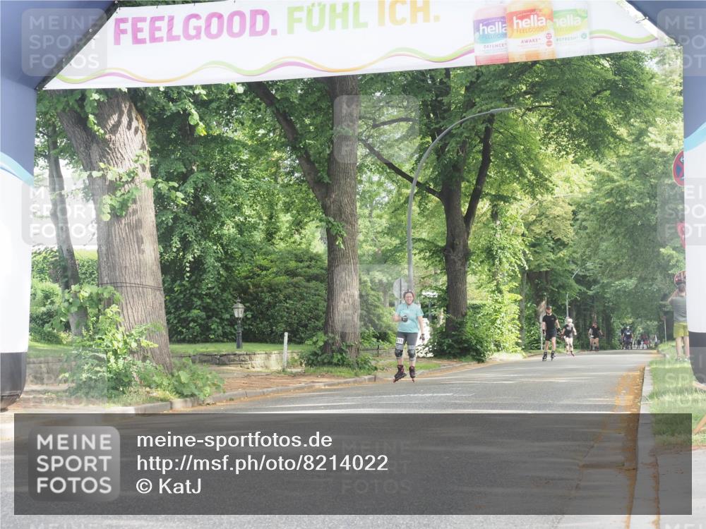 29.06.2025 - hella hamburg halbmarathon KatJ http://msf.ph/oto/8214022 29.06.2025 09:35:46 Zwischen KM18-KM19  meine-sportfotos.de
