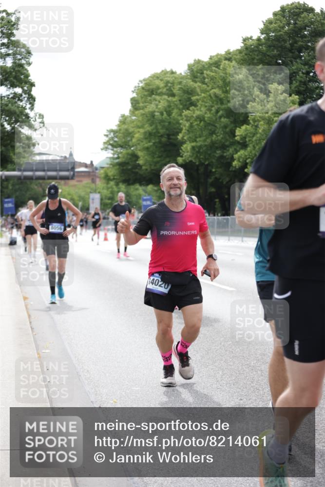 29.06.2025 - hella hamburg halbmarathon Jannik Wohlers http://msf.ph/oto/8214061 29.06.2025 10:26:47 Lombardsbrücke 1530, 1793, 2306, 2775, 4358, 5494, 5495, 5707, 6259, 6637, 7234, 7314, 7944, 8056, 8281, 9349, 10077, 10465, 11110, 11766, 14020, 14021, 15108, 15641, 17049, 17445, 18976 meine-sportfotos.de