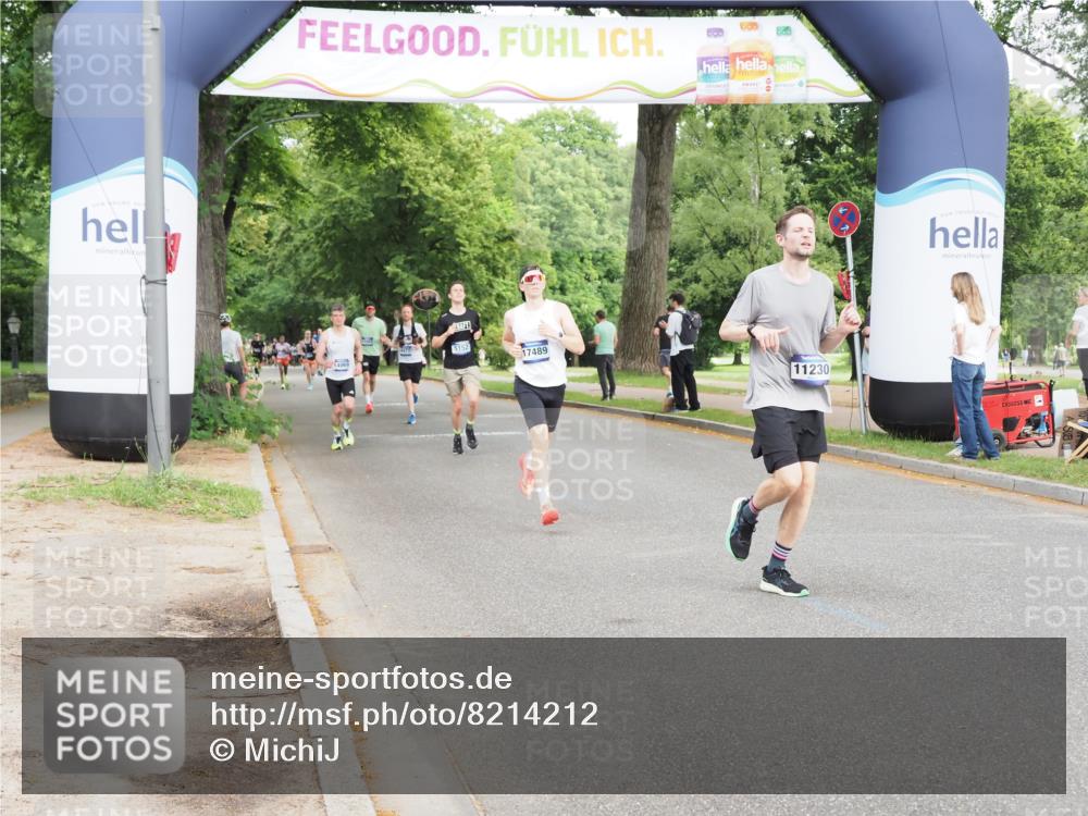 29.06.2025 - hella hamburg halbmarathon MichiJ http://msf.ph/oto/8214212 29.06.2025 10:23:29 Zwischen KM18-KM19 3005, 5269, 11019, 11230, 16417, 17877 meine-sportfotos.de