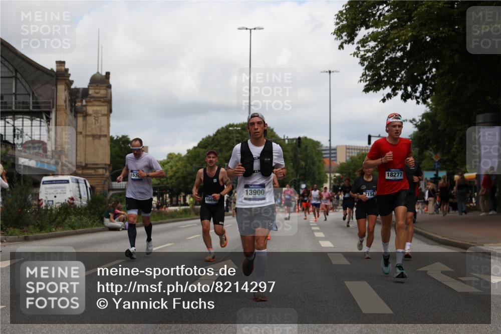 29.06.2025 - hella hamburg halbmarathon Yannick Fuchs http://msf.ph/oto/8214297 29.06.2025 10:32:38 20KM 1042, 1615, 1688, 3480, 3530, 7152, 7154, 7229, 7743, 8002, 8571, 9171, 9643, 9944, 10793, 10922, 11952, 13595, 13900, 14274, 14992, 15303, 15382, 15888, 16698, 17726, 18193, 18276, 18277, 18529, 18584, 18723 meine-sportfotos.de