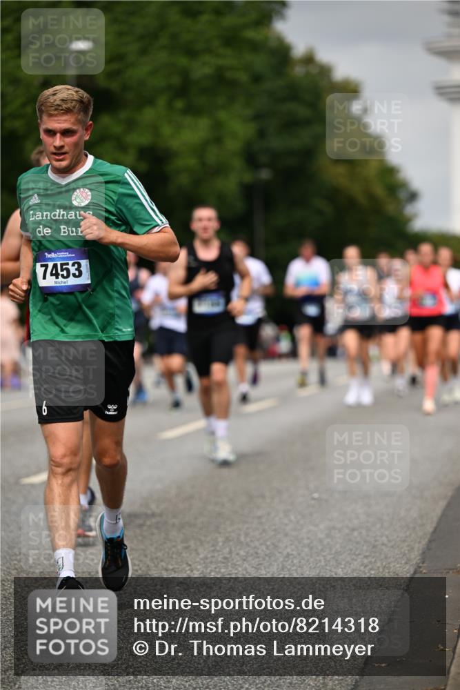 29.06.2025 - hella hamburg halbmarathon Dr. Thomas Lammeyer http://msf.ph/oto/8214318 29.06.2025 10:12:45 Kennedybrücke 1147, 1188, 2190, 2427, 2978, 4859, 5100, 5885, 6590, 6674, 6918, 7198, 7348, 7453, 9457, 9616, 9718, 9823, 9966, 10092, 10609, 10857 meine-sportfotos.de
