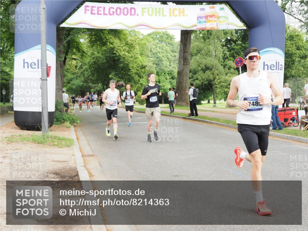 29.06.2025 - hella hamburg halbmarathon MichiJ http://msf.ph/oto/8214363 29.06.2025 10:23:30 Zwischen KM18-KM19 3005, 5152, 5269, 11230, 16417, 17489, 17877 meine-sportfotos.de