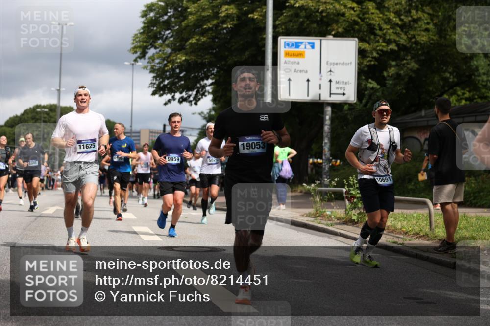 29.06.2025 - hella hamburg halbmarathon Yannick Fuchs http://msf.ph/oto/8214451 29.06.2025 10:45:31 20KM 1335, 1366, 2636, 2718, 2823, 2946, 4033, 4297, 4404, 4839, 4967, 5087, 5336, 5600, 5820, 6776, 7224, 7786, 7943, 8508, 8856, 8930, 8989, 9074, 9214, 9476, 9656, 9739, 9793, 9869, 9959, 10057, 10508, 10667, 10691, 10868, 11124, 11625, 11733, 12450, 13073, 13403, 13707, 13726, 13799, 14012, 14248, 14458, 14865, 14994, 15426, 15480, 15496, 15871, 15899, 16666, 16907, 17131, 17530, 17682, 17962, 18820, 19020, 19053 meine-sportfotos.de