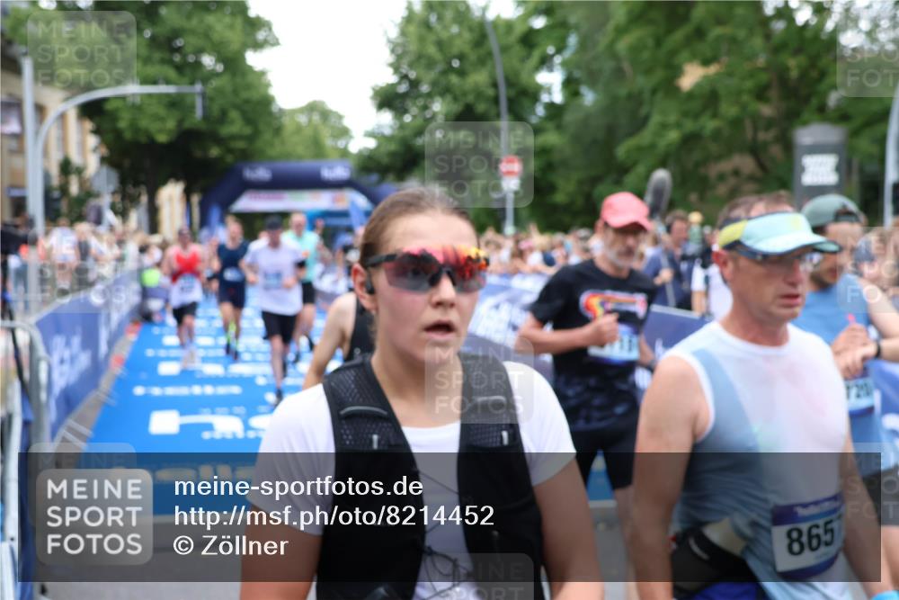 29.06.2025 - hella hamburg halbmarathon Zöllner http://msf.ph/oto/8214452 29.06.2025 10:50:56 Ziel 1466, 3654, 3947, 4839, 5018, 7052, 7369, 8205, 8572, 10750, 11551, 13687, 15362, 15395, 15643, 18182 meine-sportfotos.de