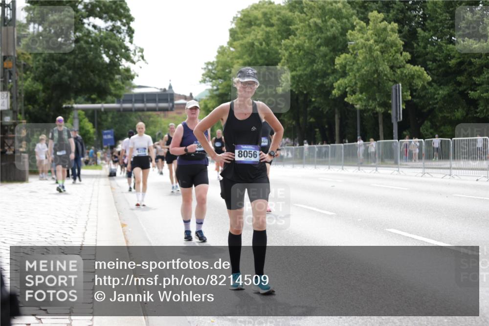 29.06.2025 - hella hamburg halbmarathon Jannik Wohlers http://msf.ph/oto/8214509 29.06.2025 10:26:52 Lombardsbrücke 1530, 2306, 2775, 5495, 5707, 5825, 6259, 7234, 7314, 7944, 8281, 9349, 10077, 11766, 14020, 14021, 15108, 15641, 17049, 17445, 18097, 18976 meine-sportfotos.de