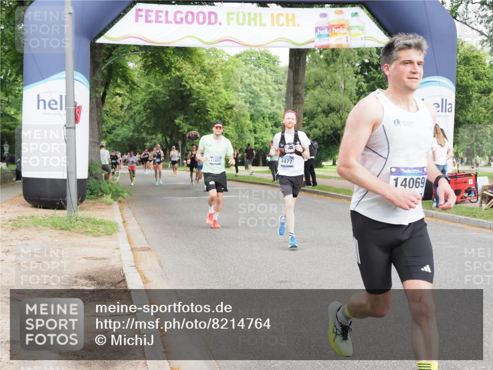 29.06.2025 - hella hamburg halbmarathon MichiJ http://msf.ph/oto/8214764 29.06.2025 10:23:33 Zwischen KM18-KM19 3005, 4477, 5152, 11230, 14069, 16417, 17489 meine-sportfotos.de