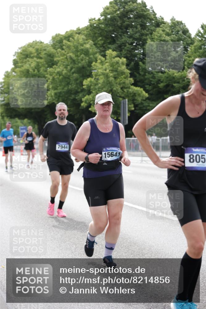 29.06.2025 - hella hamburg halbmarathon Jannik Wohlers http://msf.ph/oto/8214856 29.06.2025 10:26:54 Lombardsbrücke 1530, 2306, 2775, 5707, 5825, 6259, 7234, 7314, 7944, 8281, 9349, 10077, 11256, 11766, 14020, 14021, 15641, 17445, 18097, 18976 meine-sportfotos.de