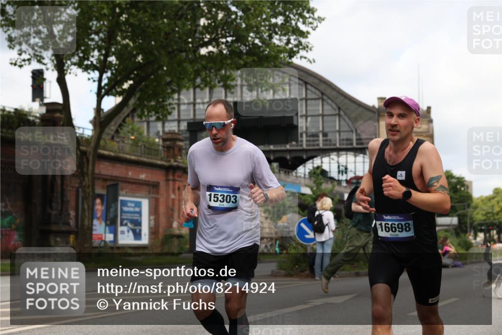 29.06.2025 - hella hamburg halbmarathon Yannick Fuchs http://msf.ph/oto/8214924 29.06.2025 10:32:40 20KM 1042, 1615, 1688, 3480, 3530, 7152, 7154, 7229, 7743, 8002, 8571, 9171, 9643, 10793, 11952, 13595, 13900, 14274, 14992, 15303, 15382, 15888, 16698, 17726, 18193, 18276, 18277, 18529, 18584, 18723 meine-sportfotos.de