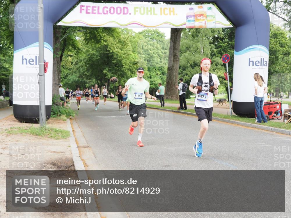 29.06.2025 - hella hamburg halbmarathon MichiJ http://msf.ph/oto/8214929 29.06.2025 10:23:34 Zwischen KM18-KM19 3005, 4477, 5152, 11230, 11661, 14069, 17489 meine-sportfotos.de