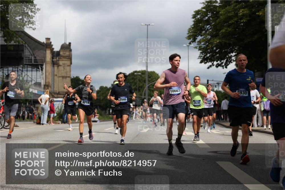 29.06.2025 - hella hamburg halbmarathon Yannick Fuchs http://msf.ph/oto/8214957 29.06.2025 10:45:34 20KM 1335, 2636, 2718, 2823, 2946, 4033, 4297, 4404, 4839, 4967, 5087, 5336, 5600, 5820, 6776, 7224, 7786, 7943, 8413, 8856, 8930, 8989, 9074, 9214, 9476, 9656, 9739, 9793, 9869, 9959, 10057, 10667, 10691, 10868, 11124, 11625, 12224, 12450, 13403, 13707, 13726, 13799, 14012, 14248, 14458, 14865, 14994, 15426, 15496, 15643, 15899, 16666, 17033, 17131, 17530, 17682, 17962, 17978, 18019, 18820, 19020, 19053 meine-sportfotos.de