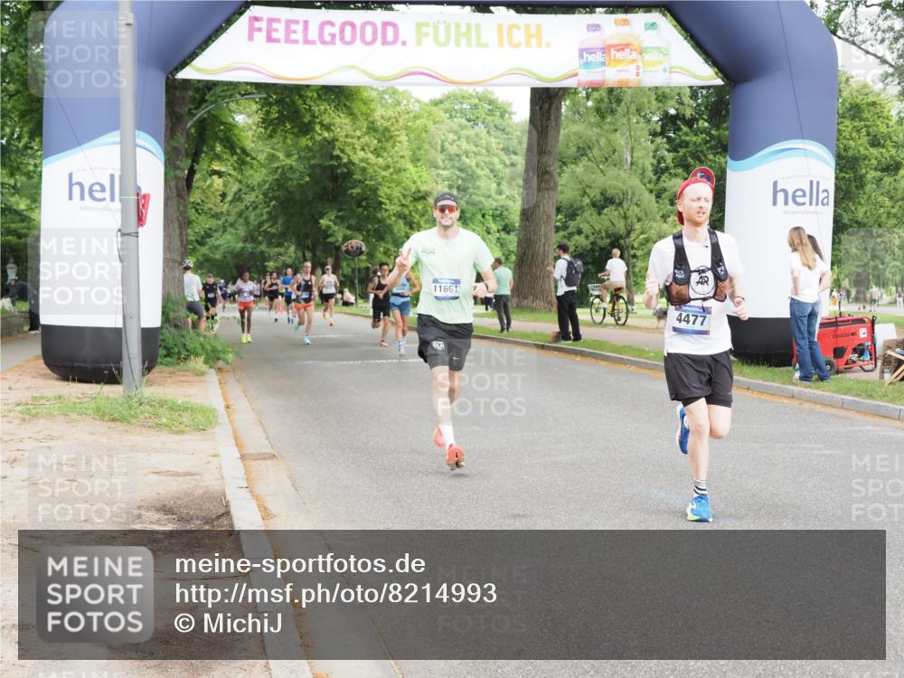 29.06.2025 - hella hamburg halbmarathon MichiJ http://msf.ph/oto/8214993 29.06.2025 10:23:34 Zwischen KM18-KM19 3005, 4477, 5152, 11230, 11661, 14069, 17489 meine-sportfotos.de