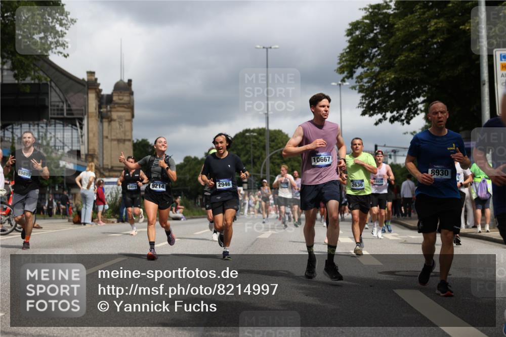 29.06.2025 - hella hamburg halbmarathon Yannick Fuchs http://msf.ph/oto/8214997 29.06.2025 10:45:34 20KM 1335, 2636, 2718, 2823, 2946, 4033, 4297, 4404, 4839, 4967, 5087, 5336, 5600, 5820, 6776, 7224, 7786, 7943, 8413, 8856, 8930, 8989, 9074, 9214, 9476, 9656, 9739, 9793, 9869, 9959, 10057, 10667, 10691, 10868, 11124, 11625, 12224, 12450, 13403, 13707, 13726, 13799, 14012, 14248, 14458, 14865, 14994, 15426, 15496, 15643, 15899, 16666, 17033, 17131, 17530, 17682, 17962, 17978, 18019, 18820, 19020, 19053 meine-sportfotos.de