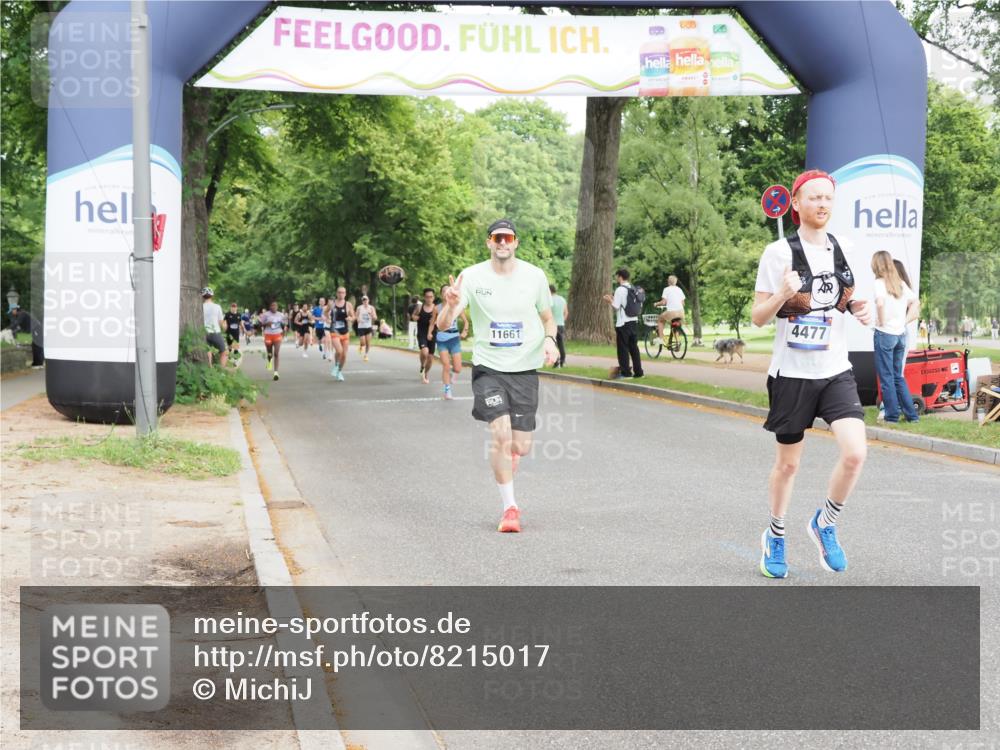 29.06.2025 - hella hamburg halbmarathon MichiJ http://msf.ph/oto/8215017 29.06.2025 10:23:34 Zwischen KM18-KM19 3005, 4477, 5152, 11230, 11661, 14069, 17489 meine-sportfotos.de