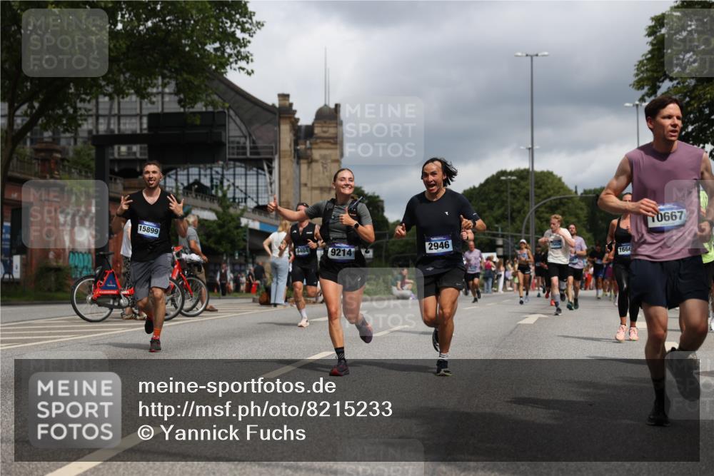 29.06.2025 - hella hamburg halbmarathon Yannick Fuchs http://msf.ph/oto/8215233 29.06.2025 10:45:34 20KM 1335, 2636, 2718, 2823, 2946, 4033, 4297, 4404, 4839, 4967, 5087, 5336, 5600, 5820, 6776, 7224, 7786, 7943, 8413, 8856, 8930, 8989, 9074, 9214, 9476, 9656, 9739, 9793, 9869, 9959, 10057, 10667, 10691, 10868, 11124, 11625, 12224, 12450, 13403, 13707, 13726, 13799, 14012, 14248, 14458, 14865, 14994, 15426, 15496, 15643, 15899, 16666, 17033, 17131, 17530, 17682, 17962, 17978, 18019, 18820, 19020, 19053 meine-sportfotos.de