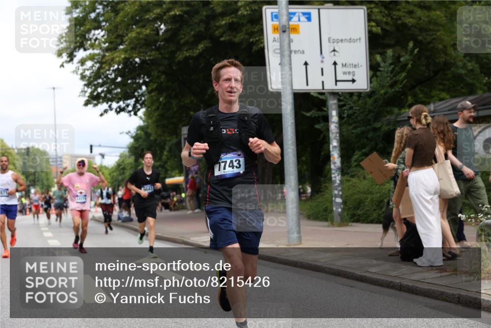 29.06.2025 - hella hamburg halbmarathon Yannick Fuchs http://msf.ph/oto/8215426 29.06.2025 10:32:46 20KM 1042, 1615, 1688, 1710, 2745, 3530, 7152, 7154, 7229, 7743, 8002, 8571, 9171, 9643, 10793, 11952, 13900, 14274, 14688, 14992, 15303, 15382, 16698, 18276, 18277, 18529, 18584, 18723 meine-sportfotos.de