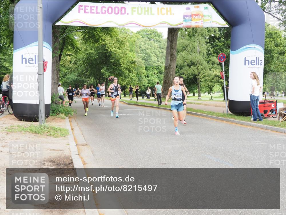 29.06.2025 - hella hamburg halbmarathon MichiJ http://msf.ph/oto/8215497 29.06.2025 10:23:37 Zwischen KM18-KM19 4477, 5048, 5152, 11661, 14069, 17489 meine-sportfotos.de
