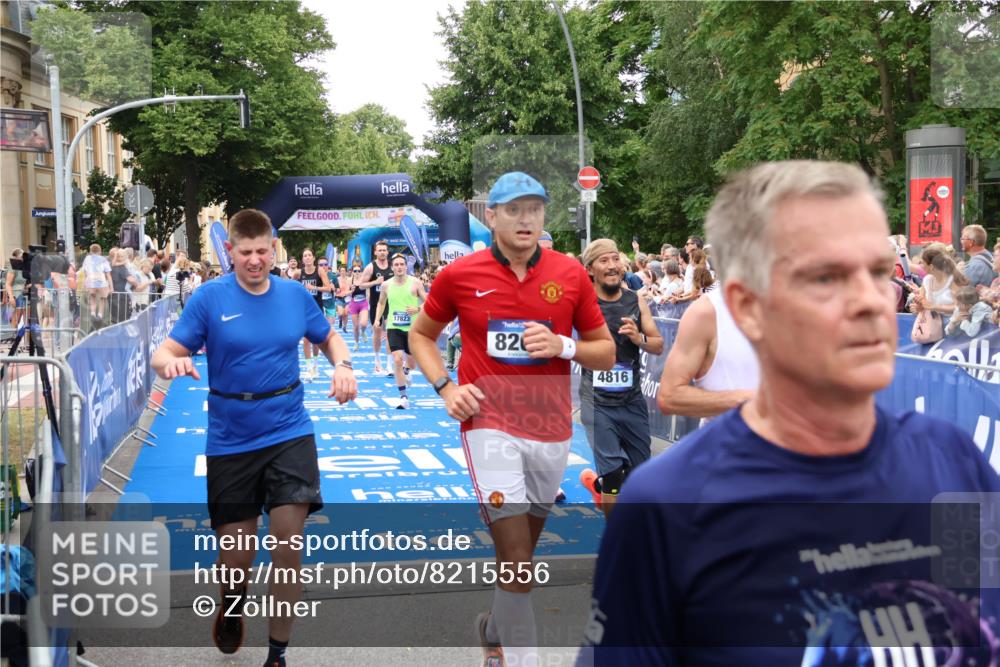 29.06.2025 - hella hamburg halbmarathon Zöllner http://msf.ph/oto/8215556 29.06.2025 10:51:14 Ziel 1366, 4404, 4816, 4967, 5600, 6027, 8508, 10868, 11512, 11625, 11733, 13073, 15480, 17384, 17530, 17823 meine-sportfotos.de